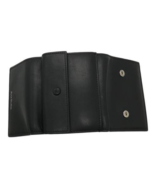 Acne studios（アクネ ストゥディオス）Acne studios (アクネ ストゥディオス) 3つ折り財布 ブラックの古着・服飾アイテム