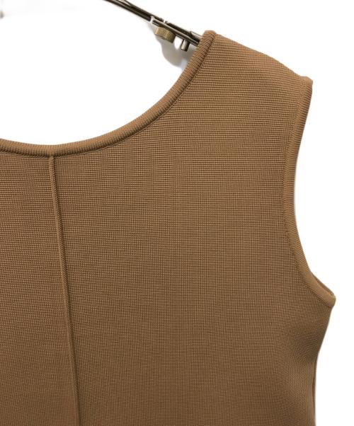 BARNEYS NEWYORK（バーニーズ・ニューヨーク）BARNEYS NEWYORK (バーニーズ・ニューヨーク) ノースリーブVネックドレス ブラウン サイズ:FREEの古着・服飾アイテム