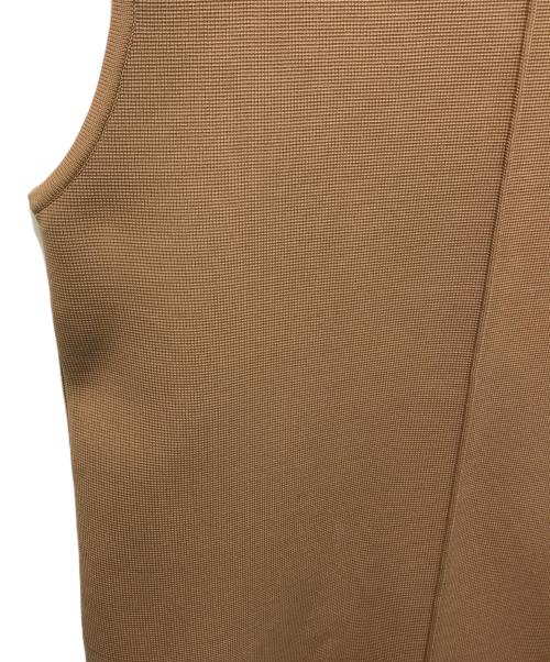 BARNEYS NEWYORK（バーニーズ・ニューヨーク）BARNEYS NEWYORK (バーニーズ・ニューヨーク) ノースリーブVネックドレス ブラウン サイズ:FREEの古着・服飾アイテム