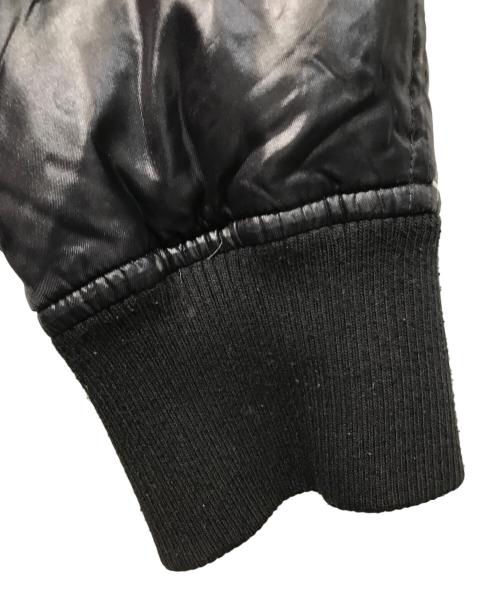 BURBERRY BLACK LABEL（バーバリーブラックレーベル）BURBERRY BLACK LABEL (バーバリーブラックレーベル) 裏地チェックダウンジャケット ブラック サイズ:SIZE Lの古着・服飾アイテム