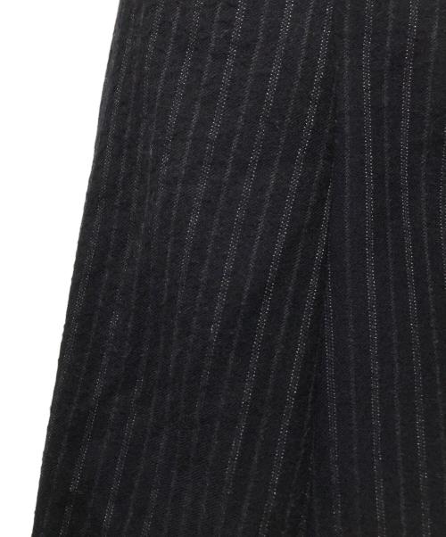 BOSS HUGO BOSS（ボス ヒューゴボス）BOSS HUGO BOSS (ボス ヒューゴボス) Supre110 ストライプセットアップスーツ ネイビー サイズ:44の古着・服飾アイテム