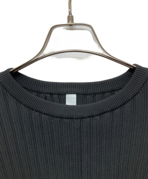CFCL（シーエフシーエル）CFCL (シーエフシーエル) FLUTED LONG SLEEVE TOP ネイビー×ブラック サイズ:5の古着・服飾アイテム