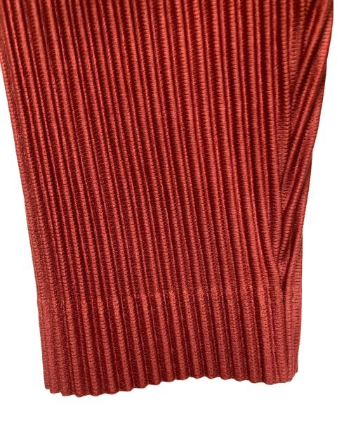 HOMME PLISSE ISSEY MIYAKE（オム プリッセ イッセイ ミヤケ）HOMME PLISSE ISSEY MIYAKE (オムプリッセ イッセイ ミヤケ) TAILORED PLEATS 2 レッド サイズ:3の古着・服飾アイテム