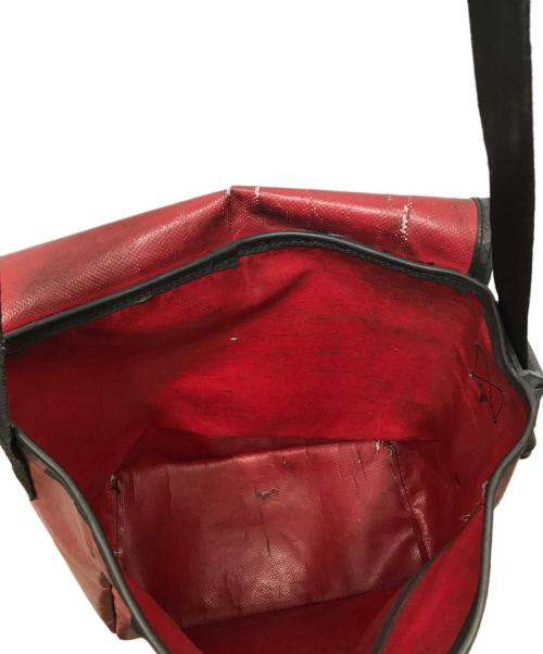 FREITAG（フライターグ）FREITAG (フライターグ) F11 LASSIE ショルダーバッグ レッド×ホワイトの古着・服飾アイテム