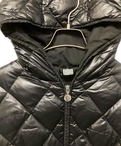 EMPORIO ARMANI EA7（エンポリオアルマーニ イーエーセブン）EMPORIO ARMANI EA7 (エンポリオアルマーニ イーエーセブン) キルティングダウンジャケット ブラック サイズ:Sの古着・服飾アイテム