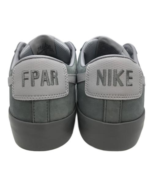 NIKE SB（ナイキエスビー）NIKE SB (ナイキエスビー) Blazer Low グレー サイズ:27.5の古着・服飾アイテム