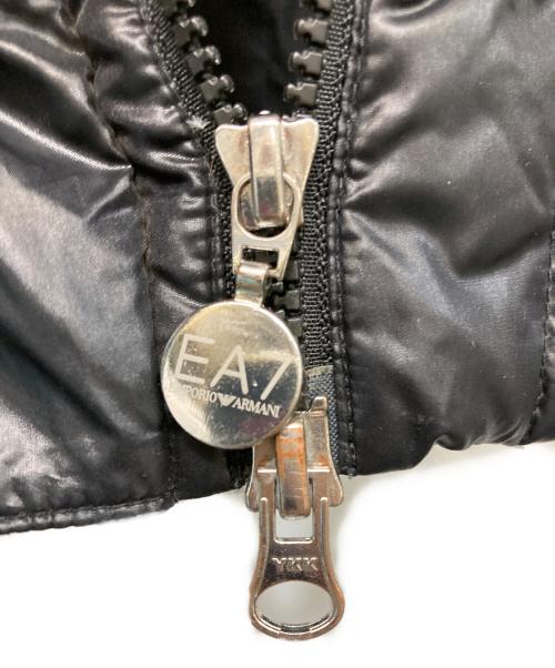 EMPORIO ARMANI EA7（エンポリオアルマーニ イーエーセブン）EMPORIO ARMANI EA7 (エンポリオアルマーニ イーエーセブン) ベルテッドダウンコート ブラック サイズ:XSの古着・服飾アイテム