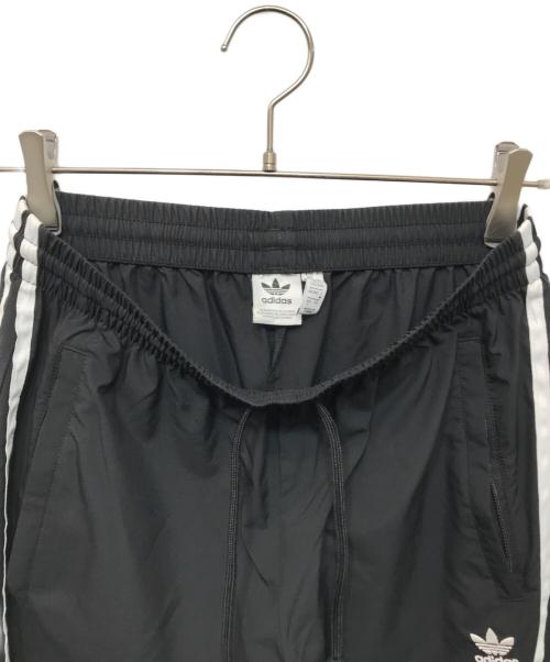 adidas（アディダス）adidas (アディダス) Adilenium オーバーサイズ トラックパンツ ブラック サイズ:Mの古着・服飾アイテム