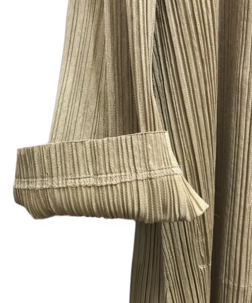 PLEATS PLEASE（プリーツプリーズ）PLEATS PLEASE (プリーツプリーズ) プリーツコート ベージュ サイズ:3の古着・服飾アイテム
