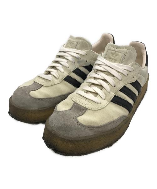 adidas（アディダス）adidas (アディダス) CLARKS (クラークス) KITH RONNIE FIEG (キスロニーフィグ) 8th Street Samba Kithmas ホワイト×ベージュ サイズ:28.5㎝の古着・服飾アイテム