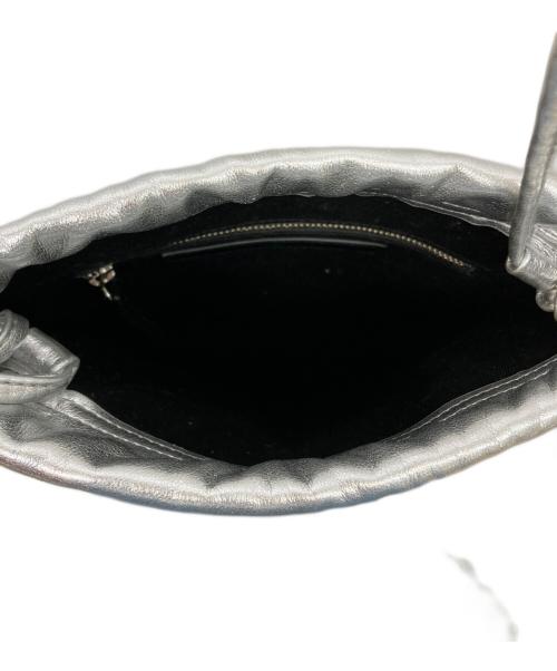 VASIC（ヴァジック）VASIC (ヴァジック) Wells Mini Mini Bag シルバーの古着・服飾アイテム