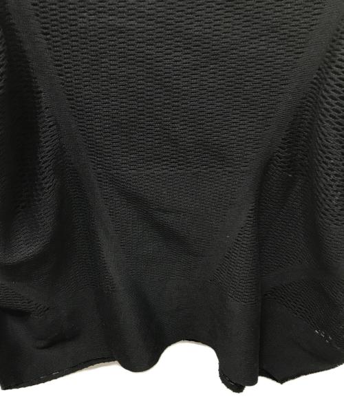 A-POC ISSEY MIYAKE（エイポック イッセイミヤケ）A-POC ISSEY MIYAKE (エイポック イッセイミヤケ) カッティングメッシュドルマンニットプルオーバー ブラック サイズ:2の古着・服飾アイテム