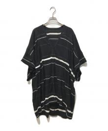 Y's（ワイズ）の古着「Vネックドレープボーダーニットワンピース」｜ブラック×ホワイト