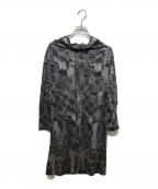 HaaT ISSEY MIYAKEハート イッセイ ミヤケ）の古着「グラフィックワンピース」｜グレー