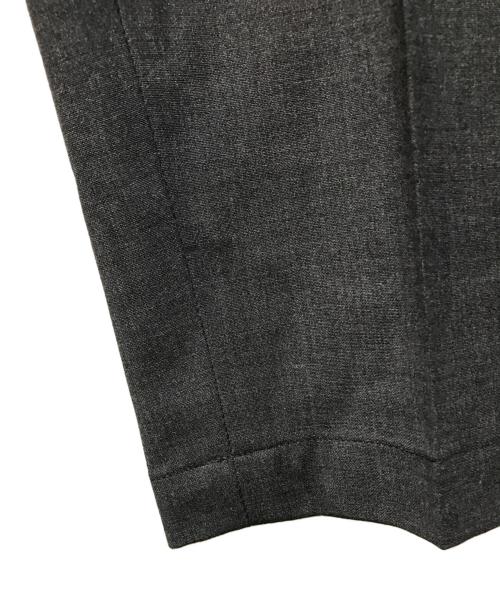 N.HOOLYWOOD（エヌ ハリウッド）N.HOOLYWOOD (エヌ ハリウッド) TAPERED EASY PANTS グレー サイズ:36の古着・服飾アイテム