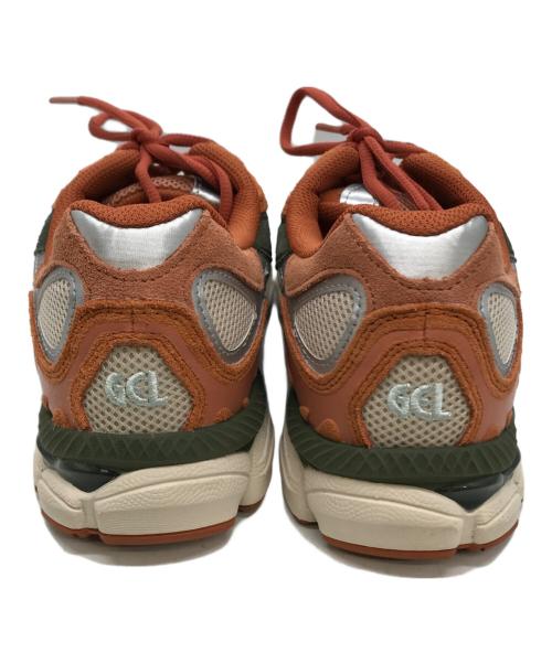 asics（アシックス）asics (アシックス) GEL-NYC オレンジ×カーキ サイズ:９の古着・服飾アイテム