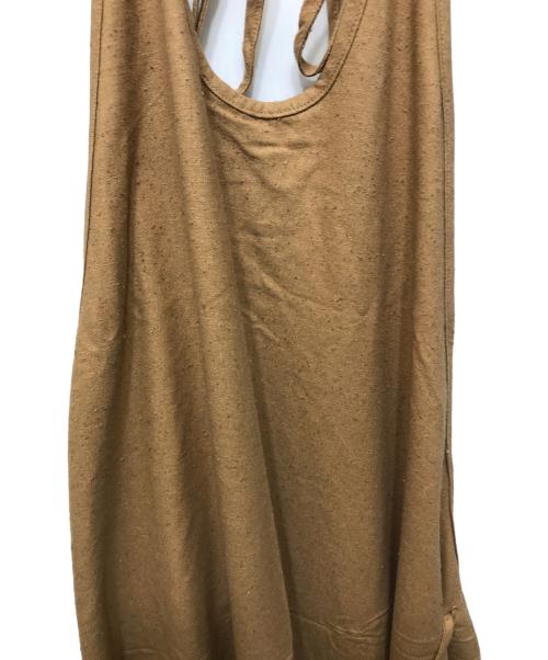 BASERANGE（ベースレンジ）BASERANGE (ベースレンジ) シルク エプロンドレス ベージュ サイズ:XSの古着・服飾アイテム