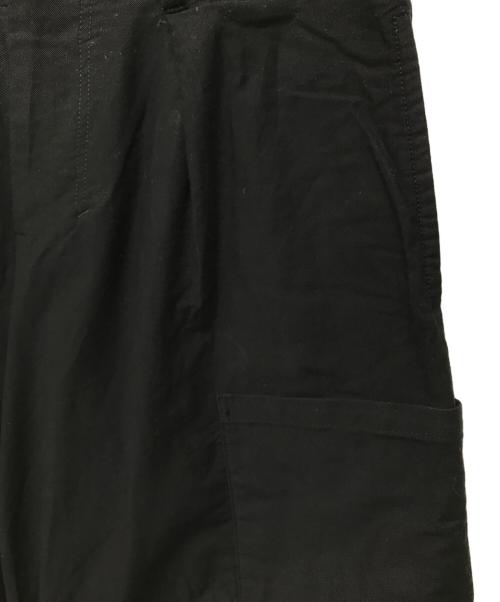 LIMI feu（リミフゥ）LIMI feu (リミフゥ) COTTON SERGE DRAWCORD PANTS ブラック サイズ:2の古着・服飾アイテム