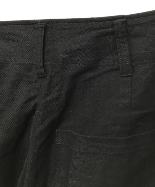 LIMI feu（リミフゥ）LIMI feu (リミフゥ) COTTON SERGE DRAWCORD PANTS ブラック サイズ:2の古着・服飾アイテム