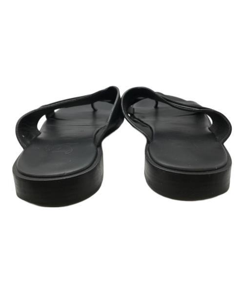Christian Louboutin（クリスチャン・ルブタン）Christian Louboutin (クリスチャン・ルブタン) Sinouhe Black Leather Sandals ブラック サイズ:43の古着・服飾アイテム