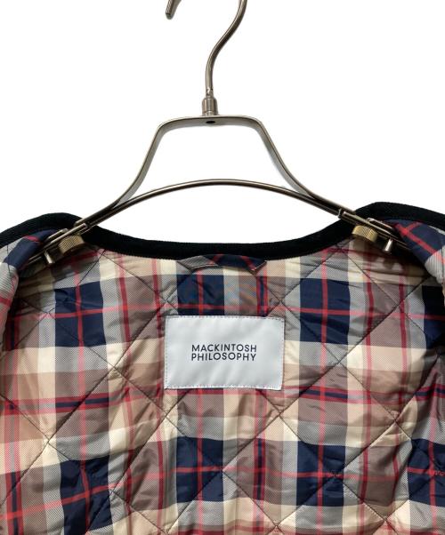 MACKINTOSH PHILOSOPHY（マッキントッシュ フィロソフィー）MACKINTOSH PHILOSOPHY (マッキントッシュ フィロソフィー) ROYTON LONG ノーカラーキルティングコート ブラック サイズ:36の古着・服飾アイテム