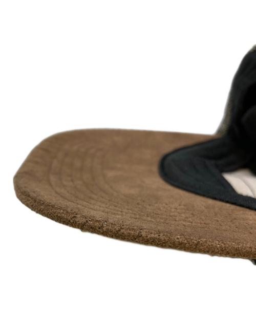 SUPREME（シュプリーム）Supreme (シュプリーム) Donegal Wool Suede Camp Cap グレー×ブラウンの古着・服飾アイテム
