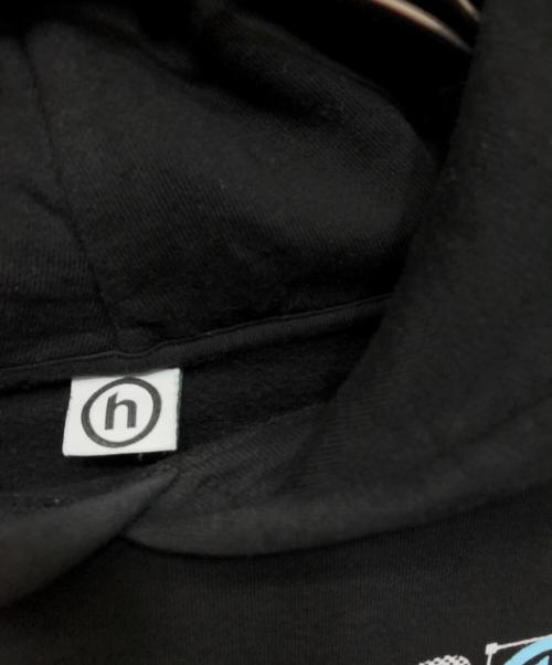 HIDDEN NY（ヒドゥンニューヨーク）HIDDEN NY (ヒドゥンニューヨーク) asics (アシックス) プルオーバーパーカー ブラック サイズ:Ｓの古着・服飾アイテム