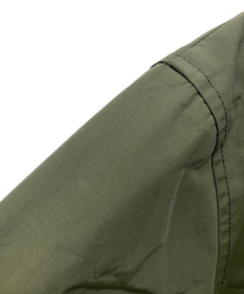 A.P.C.（アーペーセー）A.P.C. (アーペーセー) 中綿ミリタリーコート オリーブ サイズ:Ｍの古着・服飾アイテム