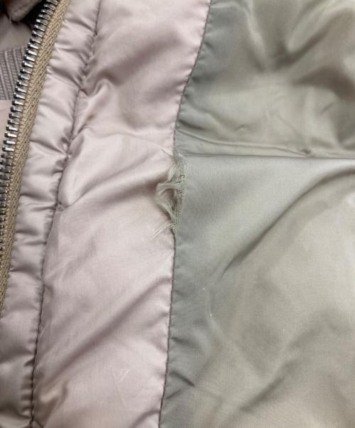 MONCLER（モンクレール）MONCLER (モンクレール) FABREFUR ダウンコート ベージュの古着・服飾アイテム
