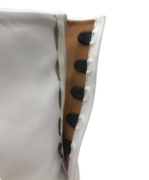 Maison Margiela（メゾンマルジェラ）Maison Margiela (メゾンマルジェラ) 4ステッチ ショート アンクルブーツ ホワイト サイズ:38の古着・服飾アイテム