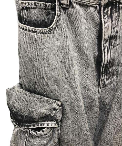 MAISON SPECIAL（メゾンスペシャル）MAISON SPECIAL (メゾンスペシャル) Big Pocket 2WAY Buggy Denim Cargo Pants グレー サイズ:01の古着・服飾アイテム