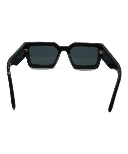 LOUIS VUITTON（ルイ ヴィトン）LOUIS VUITTON (ルイ ヴィトン) LVクラッシュ スクエアサングラス ブラック サイズ:54□21 155の古着・服飾アイテム