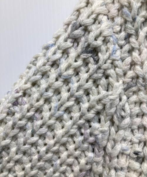 KITH（キス）KITH (キス) Skip Stitch Saratoga Crewneck ベージュ サイズ:Mの古着・服飾アイテム