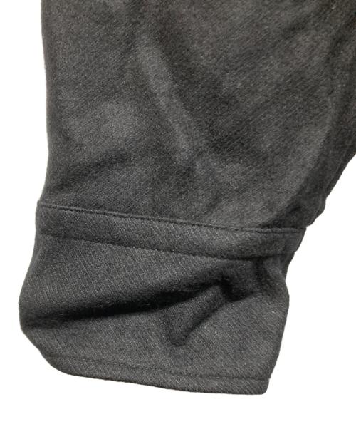 wjk（ダブルジェイケー）wjk (ダブルジェイケー) ハーフジップシャツ ブラック サイズ:Lの古着・服飾アイテム