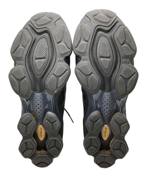 asics（アシックス）asics (アシックス) GEL-KINETIC FLUENT ブラック×ゴールド サイズ:US11/UK10の古着・服飾アイテム