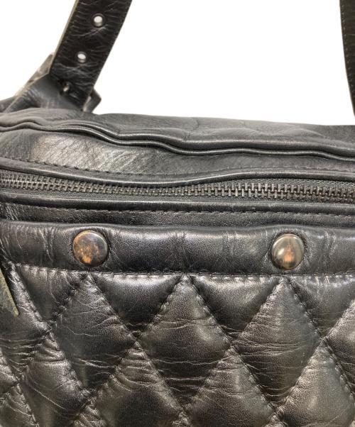 KADOYA HEAD FACTORY（カドヤ ヘッド ファクトリー）KADOYA HEAD FACTORY (カドヤ ヘッド ファクトリー) レザーボディバッグパテッド ブラックの古着・服飾アイテム