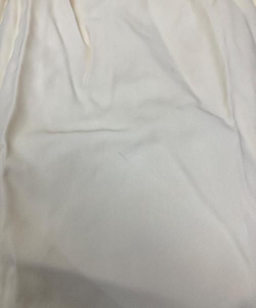 AKIRA NAKA（アキラナカ）AKIRA NAKA (アキラナカ) ベルト付きノースリーブワンピース ベージュ サイズ:1の古着・服飾アイテム