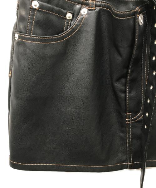 Y. PROJECT（ワイプロジェクト）Y. PROJECT (ワイプロジェクト) Y アニマルフリーレザー ミニスカート ブラック サイズ:38の古着・服飾アイテム