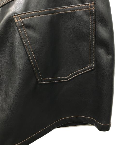 Y. PROJECT（ワイプロジェクト）Y. PROJECT (ワイプロジェクト) Y アニマルフリーレザー ミニスカート ブラック サイズ:38の古着・服飾アイテム