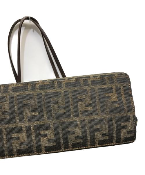 FENDI（フェンディ）FENDI (フェンディ) ズッカ柄トートバッグ ブラウンの古着・服飾アイテム