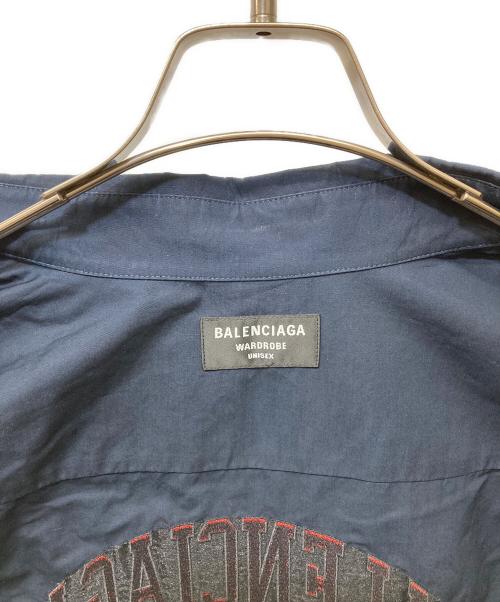 BALENCIAGA（バレンシアガ）BALENCIAGA (バレンシアガ) カレッジ ラージフィット シャツ ネイビー サイズ: 36の古着・服飾アイテム