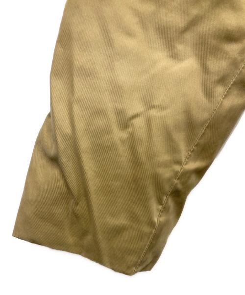 MONCLER（モンクレール）MONCLER (モンクレール) ファートリミングダウンジャケット ベージュの古着・服飾アイテム