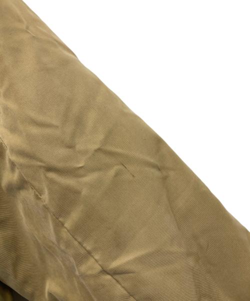 MONCLER（モンクレール）MONCLER (モンクレール) ファートリミングダウンジャケット ベージュの古着・服飾アイテム