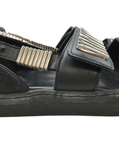 TOGA（トーガ）TOGA (トーガ) メタルサンダル ブラック サイズ:42の古着・服飾アイテム