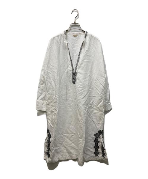 ARTS&SCIENCE（アーツアンドサイエンス）ARTS&SCIENCE (アーツアンドサイエンス) 刺繍リネンワンピース ホワイト サイズ:1の古着・服飾アイテム