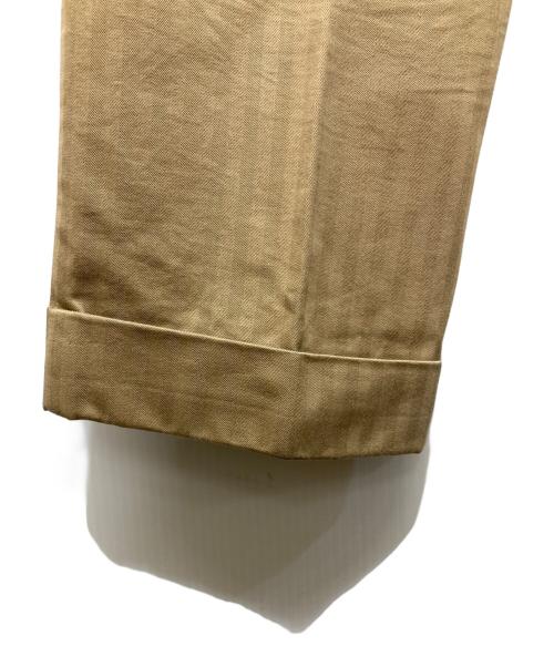 BERWICH（ベルウィッチ）BERWICH (ベルウィッチ) SCOTCH ヘリンボーン2プリーツトラウザー ベージュ サイズ:44の古着・服飾アイテム
