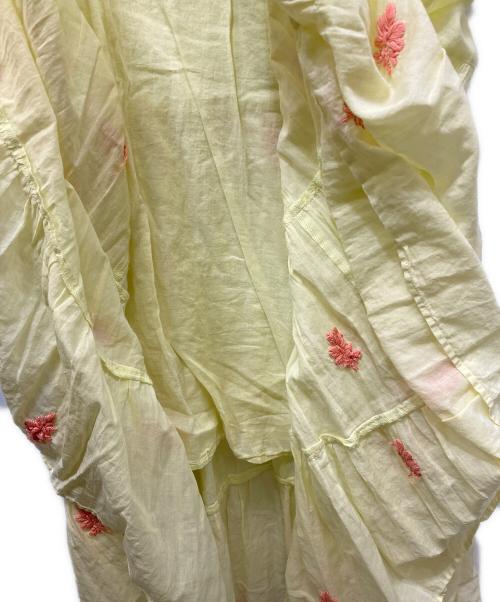 ne quittez pas（ヌキテパ）ne quittez pas (ヌキテパ) Cotton Chikan Embroidery V-Neck Dress イエロー サイズ:Sの古着・服飾アイテム