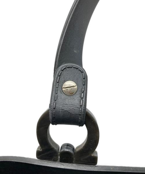 Salvatore Ferragamo（サルヴァトーレ フェラガモ）Salvatore Ferragamo (サルヴァトーレ フェラガモ) ラバーレザーハンドバッグ ブラックの古着・服飾アイテム