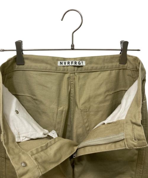 NVRFRGT（ネヴァーフォーゲット）NVRFRGT (ネヴァーフォーゲット) 3D Twisted jeans ベージュ サイズ:1の古着・服飾アイテム