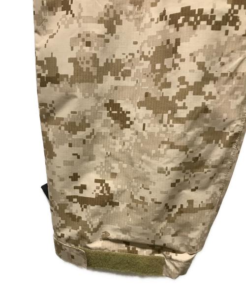 USMC（ユーエスエムシー）USMC (ユーエスエムシー) ライトウェイト GORE-TEX パンツ ベージュ サイズ: LARGE-REGULARの古着・服飾アイテム